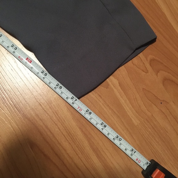 Banana Republic Faux-Leather Drapey pants (2P) - Picture 4 of 11